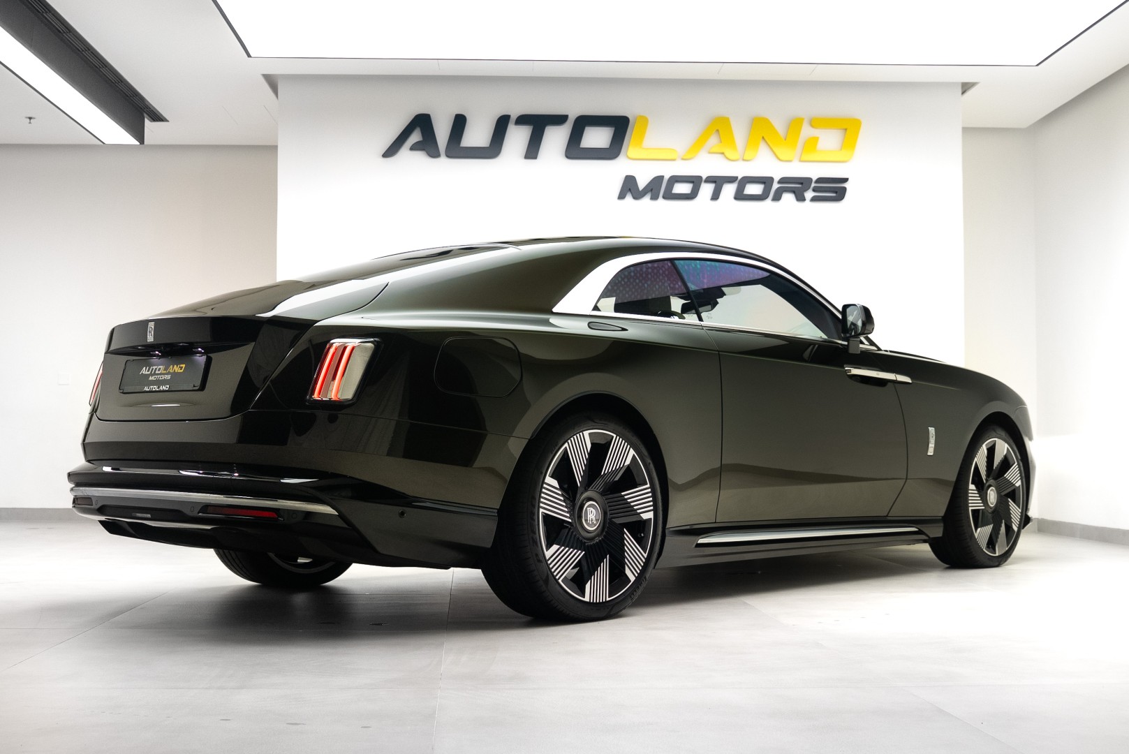 2024 ROLLS ROYCE SPECTRE. GCC. WARRANTY SERVICE. FULL OPTION.